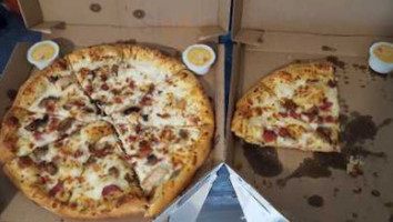 Domino's Pizza food