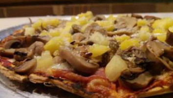 Golden Eagle Pizza food