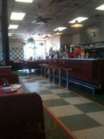 Huddle House food