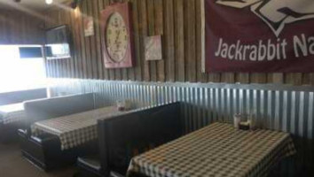 JACKRABBIT GRILL R & R outside