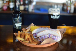 Cerveceria Ramuri food