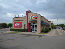 Raising Cane's Chicken Fingers outside