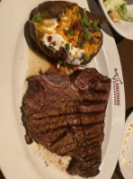 Longhorn Steakhouse food