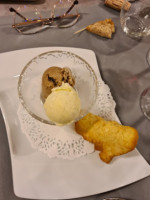 Le Clos Gourmand food