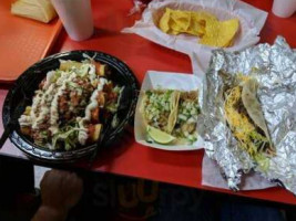 Super Tacos food