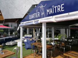 Le Quartier Maître inside