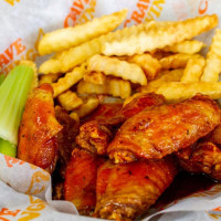 Crave Wings food