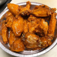 Rooster's Wings Brew food