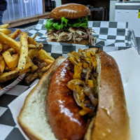 Official Bbq Burgers/official Brewing Co. food