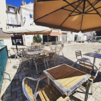 Terrasse Des Moineaux Pontoise inside