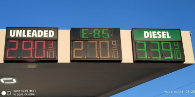 Cash Wise Liquor Store Owatonna outside