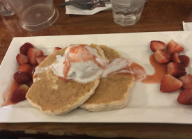 Pancake Manor food