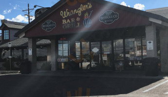 Wrangler's Grill outside