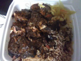 Right Spice Jamaican food