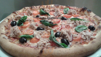 Pizza gourmande inside