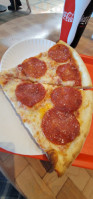 Ray's 1 Pizza food