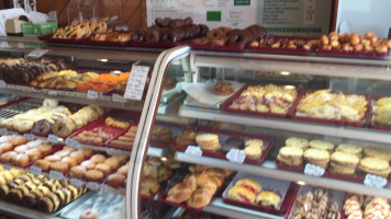 Raulin's Bakery food