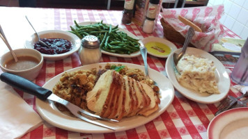 Buca Di Beppo food