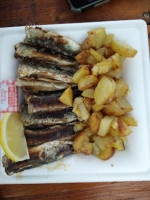 Mamie Sardine food