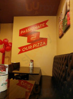 D'tutanelli's Pizza food