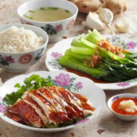 Fitra Chicken Rice (food Republic Wisma Atria) food