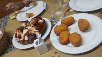 Tapeo food