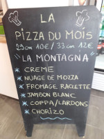 La Pizza Artisanale menu