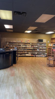 Natural Oasis Market & Wellness Center inside