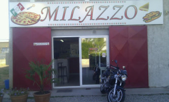 Le Milazzo outside