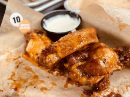 Buffalo Wild Wings food