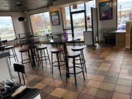 Taco Bell inside