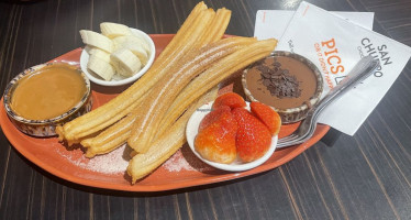 Chocolateria San Churro food