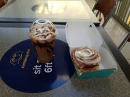 Cinnabon food