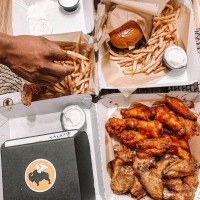 Buffalo Wild Wings food