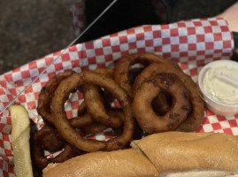 Sheabeen Irish Pub food