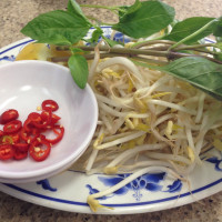 Pho Hung Vuong food