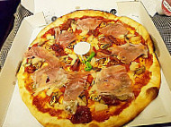 Woodlands Pizza food