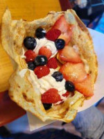 Holy Crepe! food