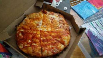 Domino's Pizza food