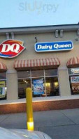 Dairy Queen (treat) outside