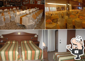 Albergo Al Leone inside