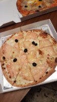 Jojo Pizza food