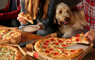 Pizza Hut food