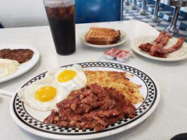 Penny's Diner food