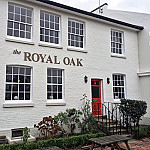 The Royal Oak outside