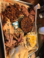 Wallabys Smokehouse food