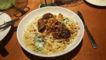 Olive Garden South Jordan food