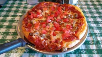 Tonasket Pizza Company food