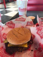 Freddy's Frozen Custard Steakburgers food