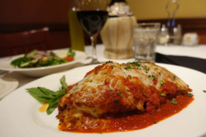 Frank Guido's Little Italy food